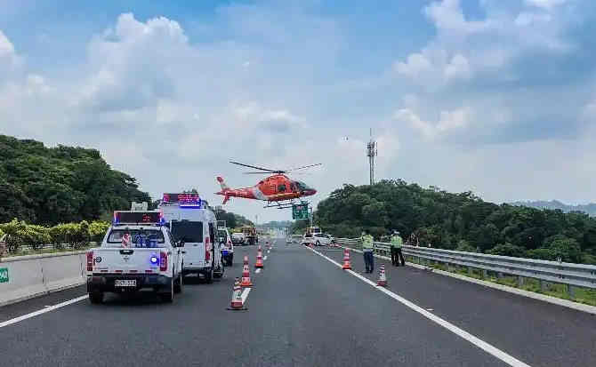 措美高速公路汽车救援案例